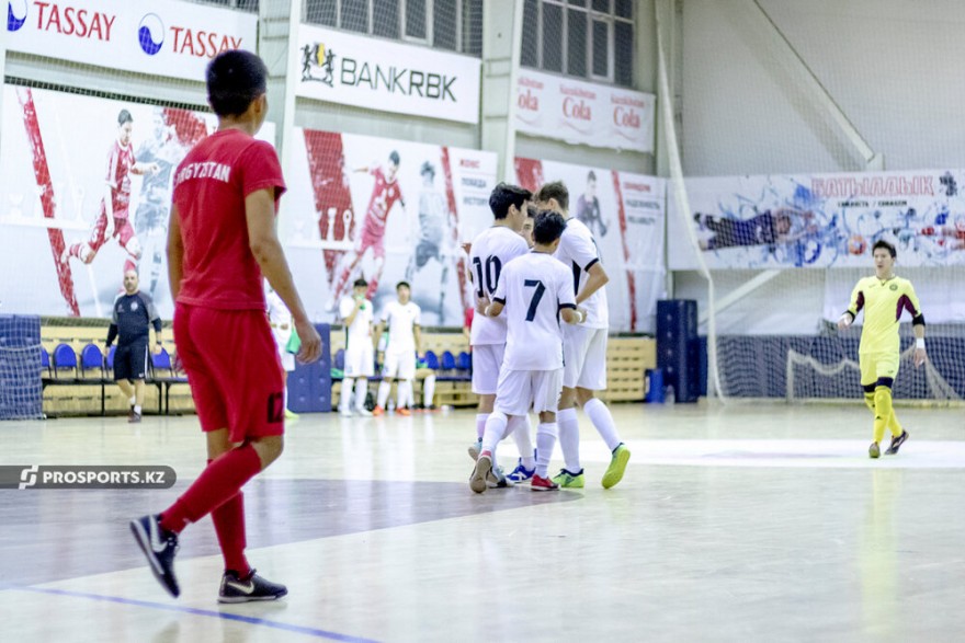 «Кайрат» U-18 обыграл сборную Кыргызстана U-20