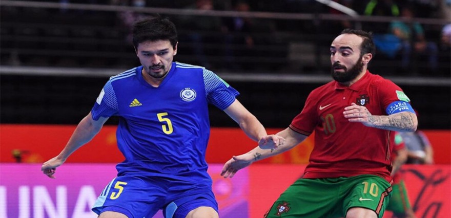 Отмененный гол, перекладина, две штанги и серия пенальти. Сборная Казахстана драматично уступила Португалии и поборется за бронзу чемпионата мира – 2021