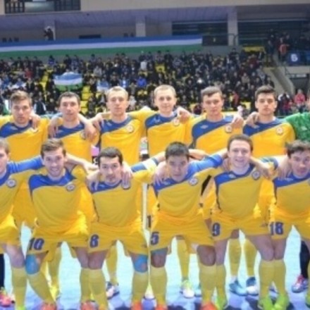 Казахстан начинает с Румынией