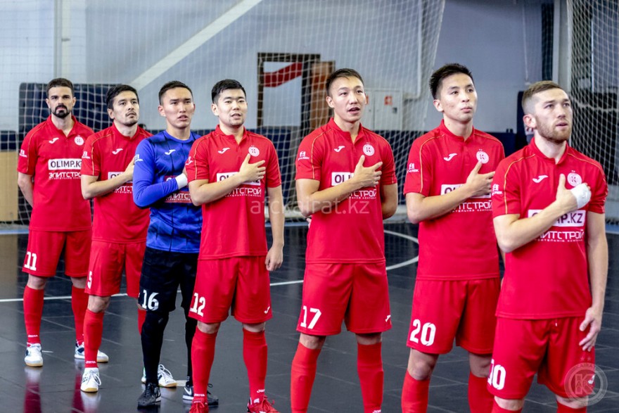Команда АФК "Кайрат" отправилась в Атырау на четвертьфинальный матч Кубка РК по футзалу