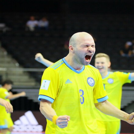 Есть вторая победа! Сборная Казахстана расправилась с Литвой на чемпионате мира