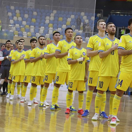 Сборная Казахстана сенсационно проиграла Узбекистану во втором товарищеском матче
