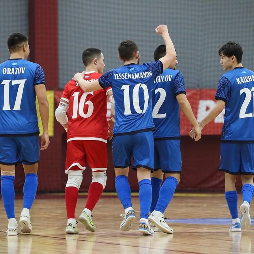 Фоторепортаж с последнего матча отбора на ЧМ-2024 Казахстан – Румыния