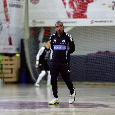 Интервью с главным тренером «Кайрат» футзал Даниэлем Жуниором после жеребьёвки Лиги чемпионов УЕФА Интервью с главным тренером «Кайрат» футзал Даниэлем Жуниором после жеребьёвки Лиги чемпионов УЕФА